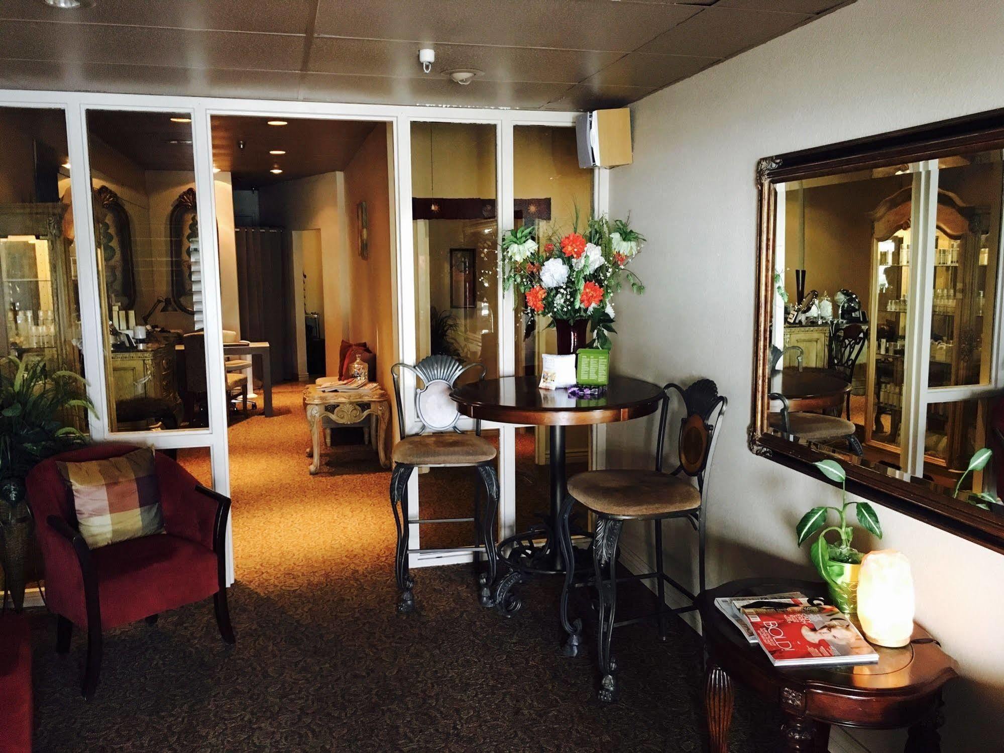 Four Points By Sheraton Phoenix South Mountain Exteriör bild
